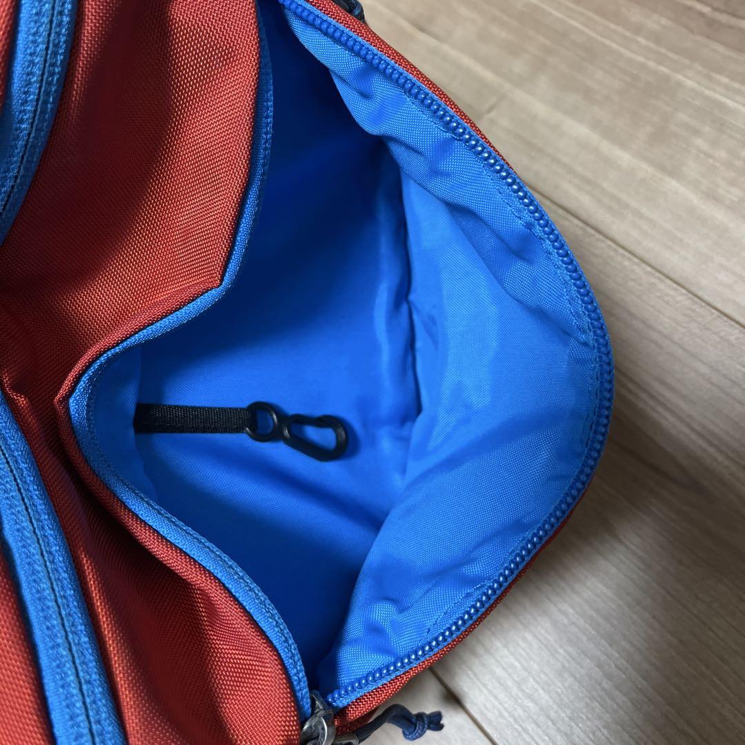 アークテリクス　バッグ 赤 青 ARC'TERYX アークテリクス 旧マカ2 廃盤モデル ショルダーバッグ