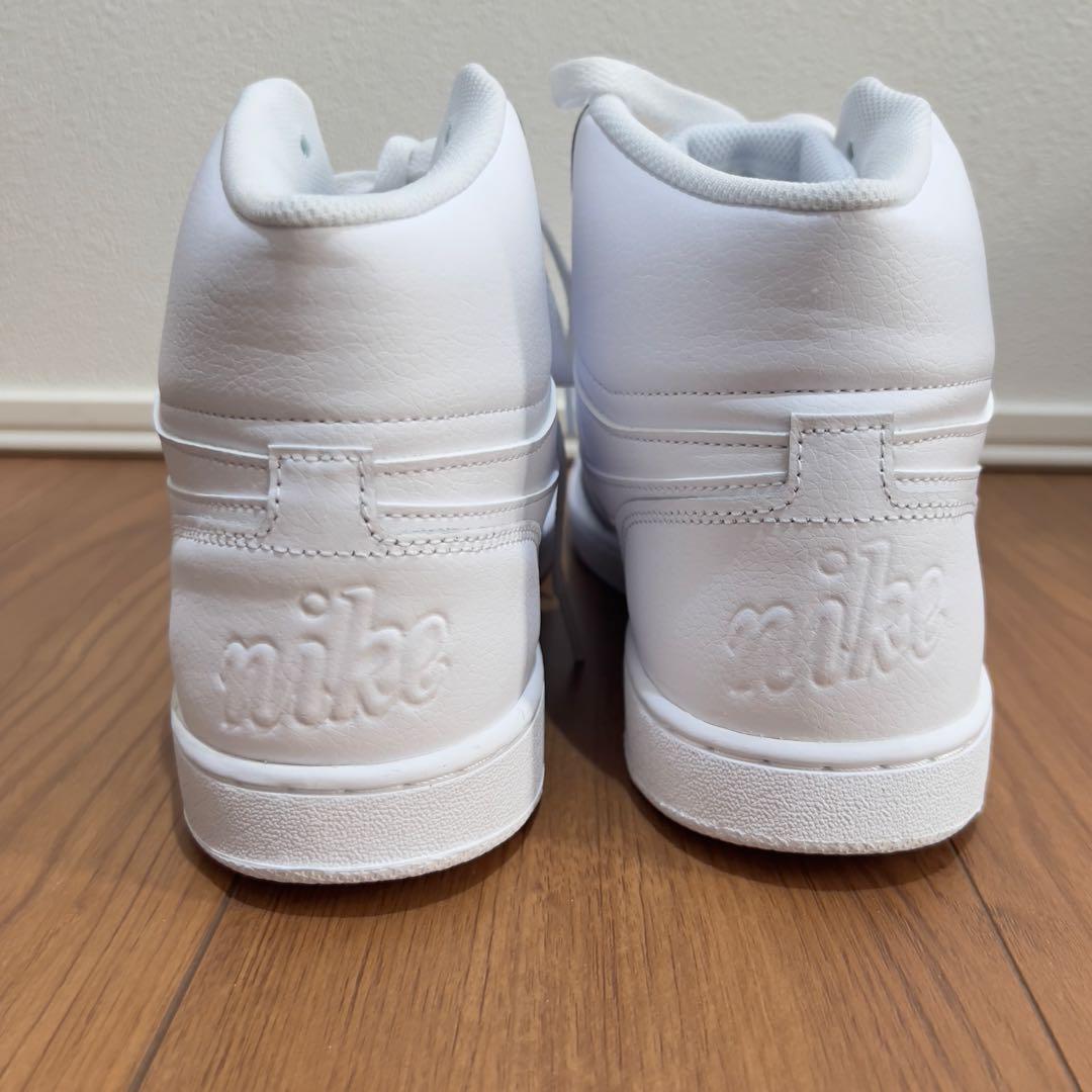 【タグ付き】Nike ホワイト ハイカット シューズ AQ1773-100