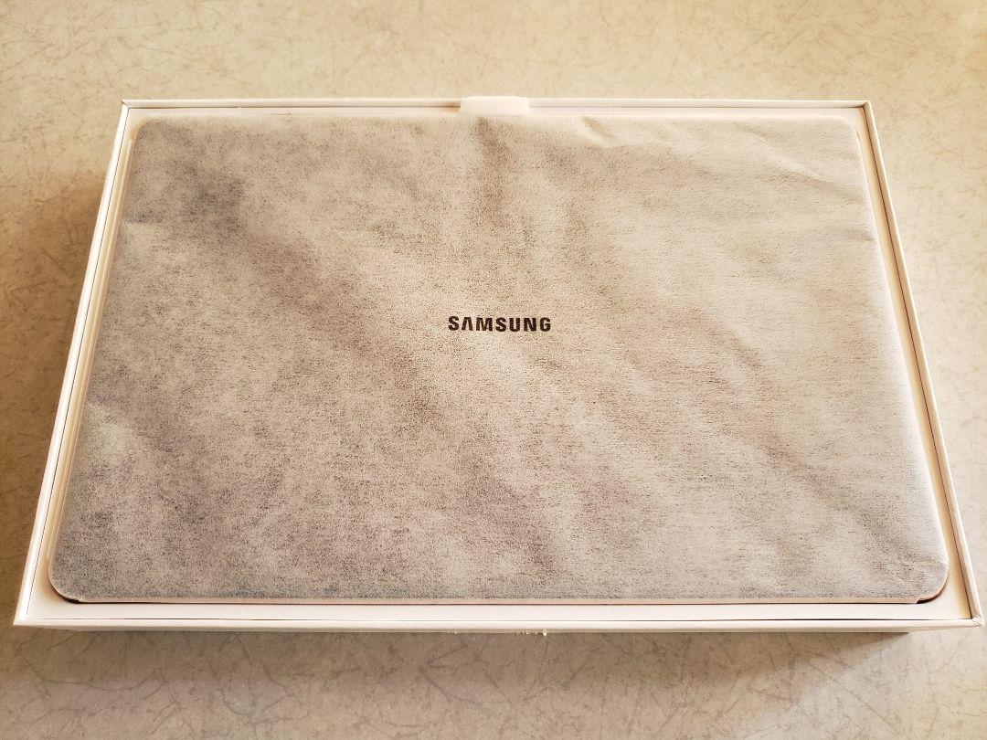【ください】 Galaxy Tab S7 ストレージ256GB メモリ8GB & カバー E81Jj-m49076401700 ってありま