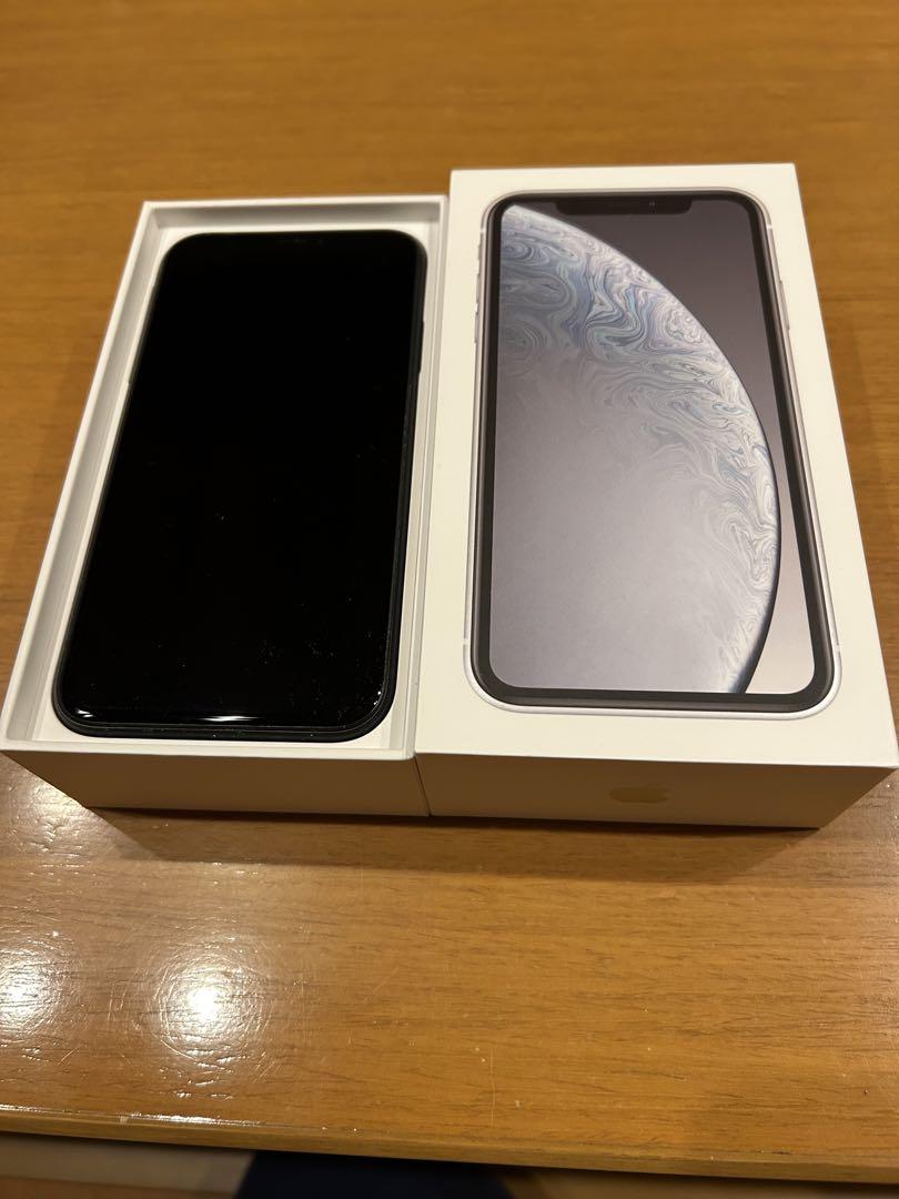 iPhone XR Black 64 GB Softbank