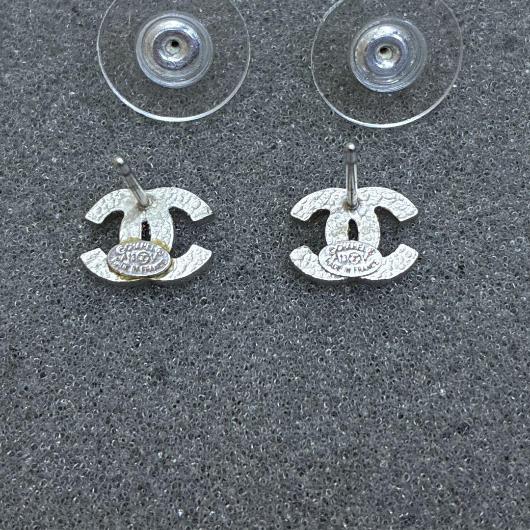 CHANEL シャネル　ピアス　ココマーク　ラインストーン