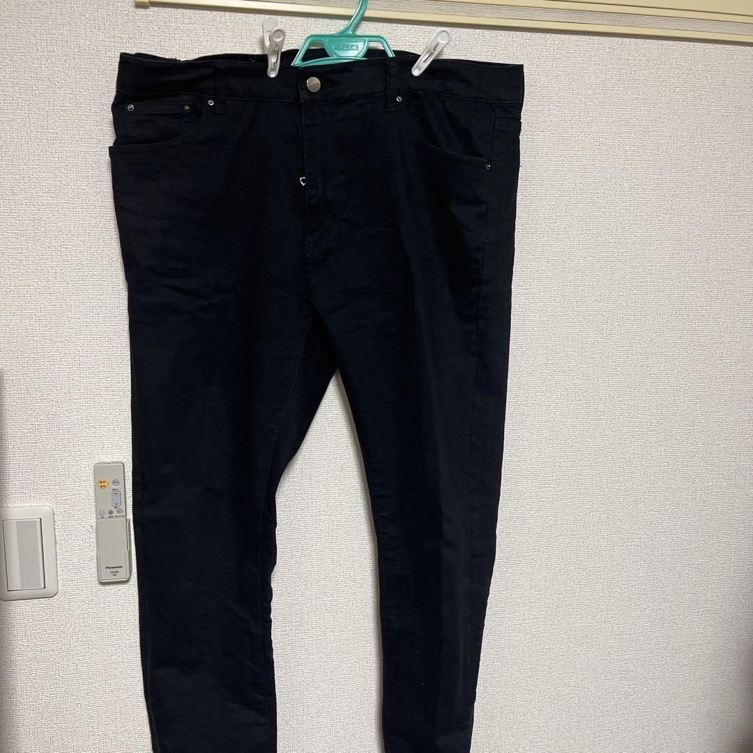 mnml 38サイズ　ブラック スキニーパンツ フロントジッパー　ストレッチ