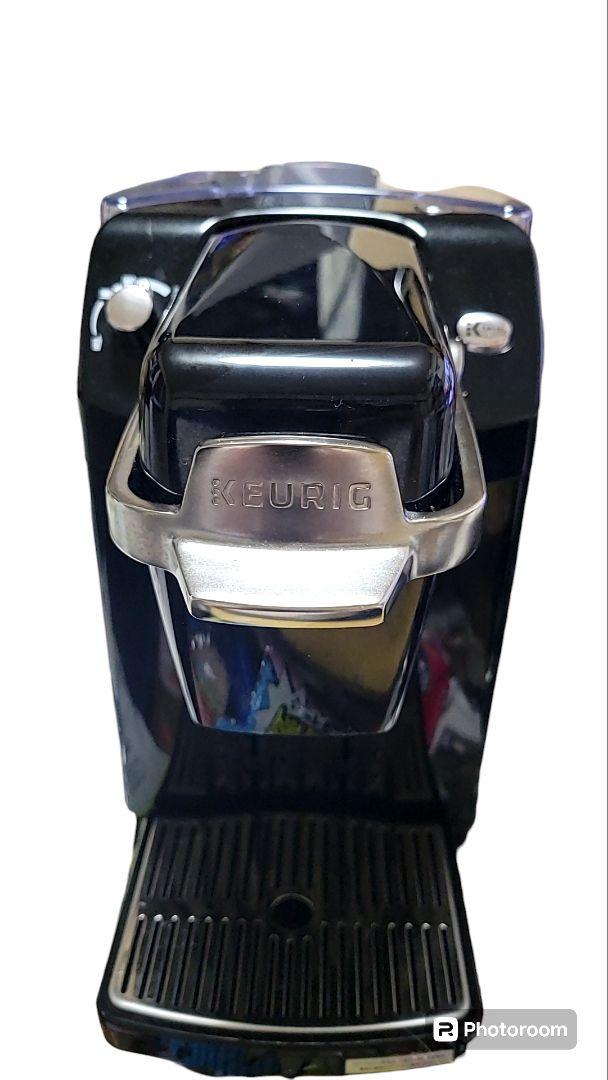一回だけ使用品！キューリグ カプセル式コーヒーメーカー BS240 ネオブラック