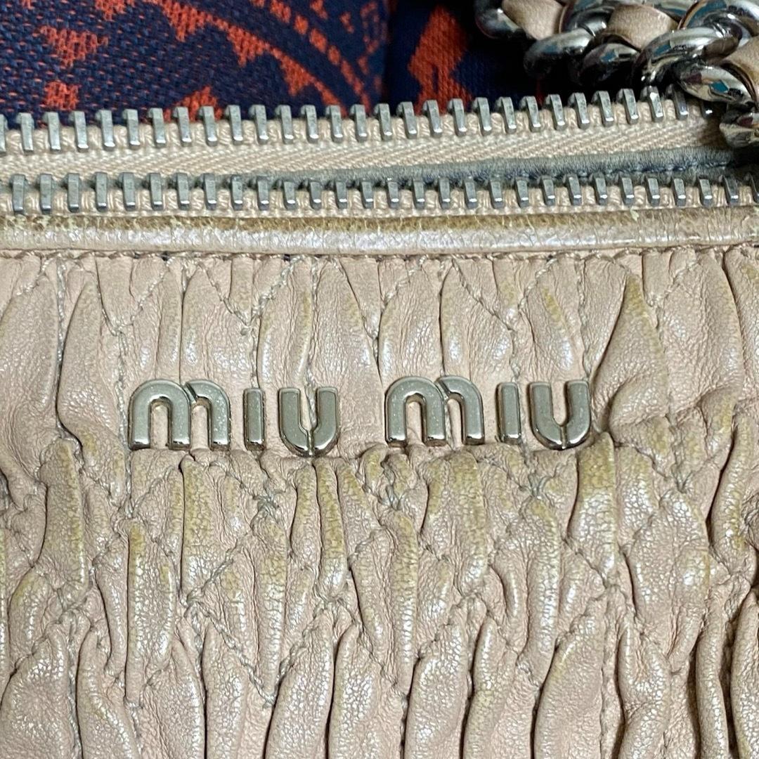 MIUMIUミュウミュウ ナッパ クロケット レザー チェーンショルダーバッグ