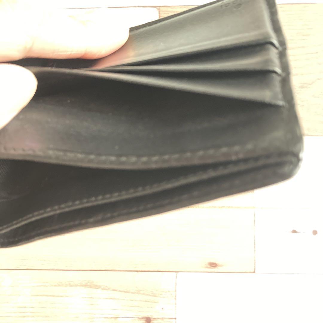 GUCCI 【正規品】ブラック GGパターン 二つ折り財布