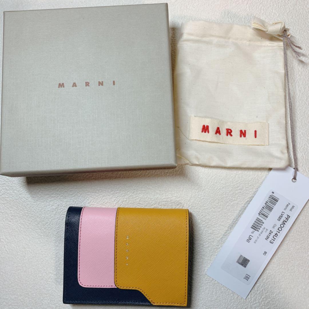 高品質低価 希少品♥新品未使用 サフィアーノ マルニ NIK4h-m49106391162 MARNI 3色カラー二つ折り財布 定番最新作