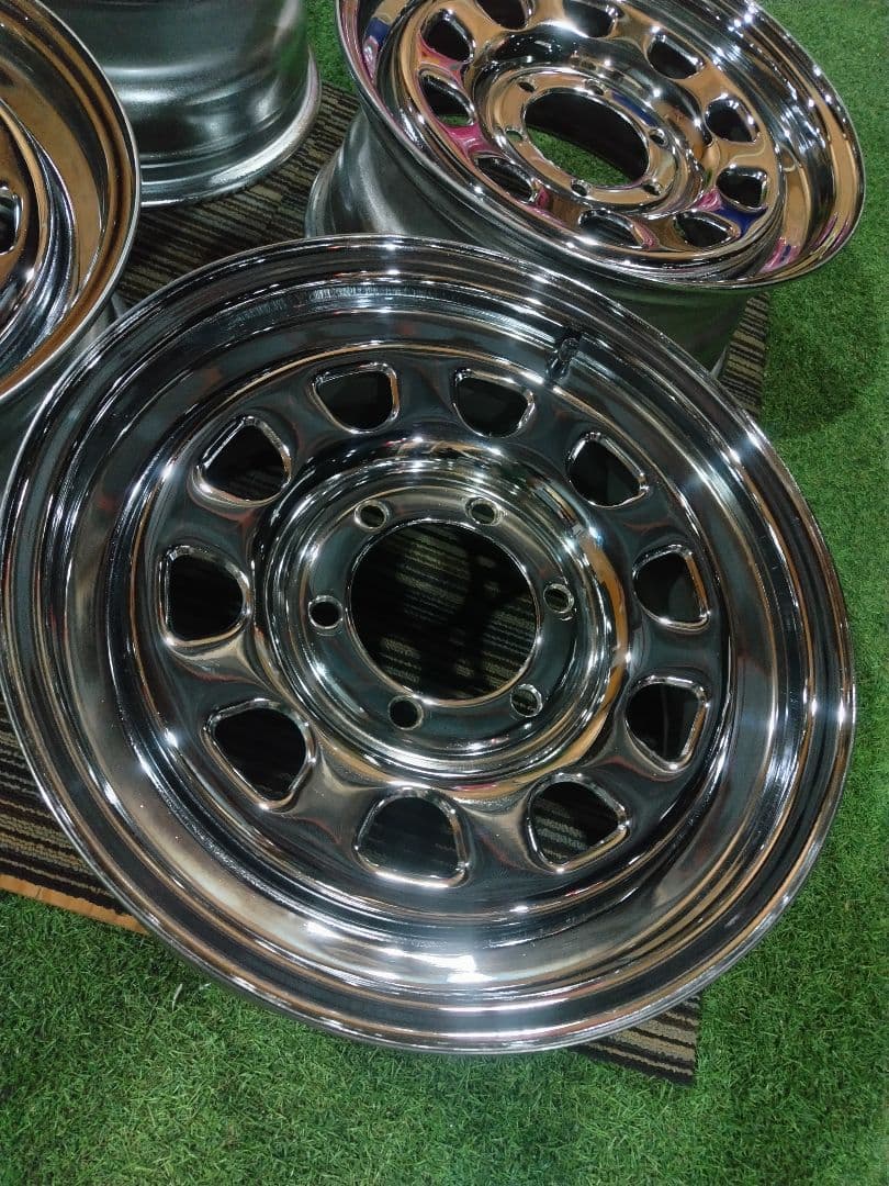 16インチ メッキ デイトナ ホイール ハイエース スタッドレス目立った傷や汚れなし BRIGHTFACE_UK