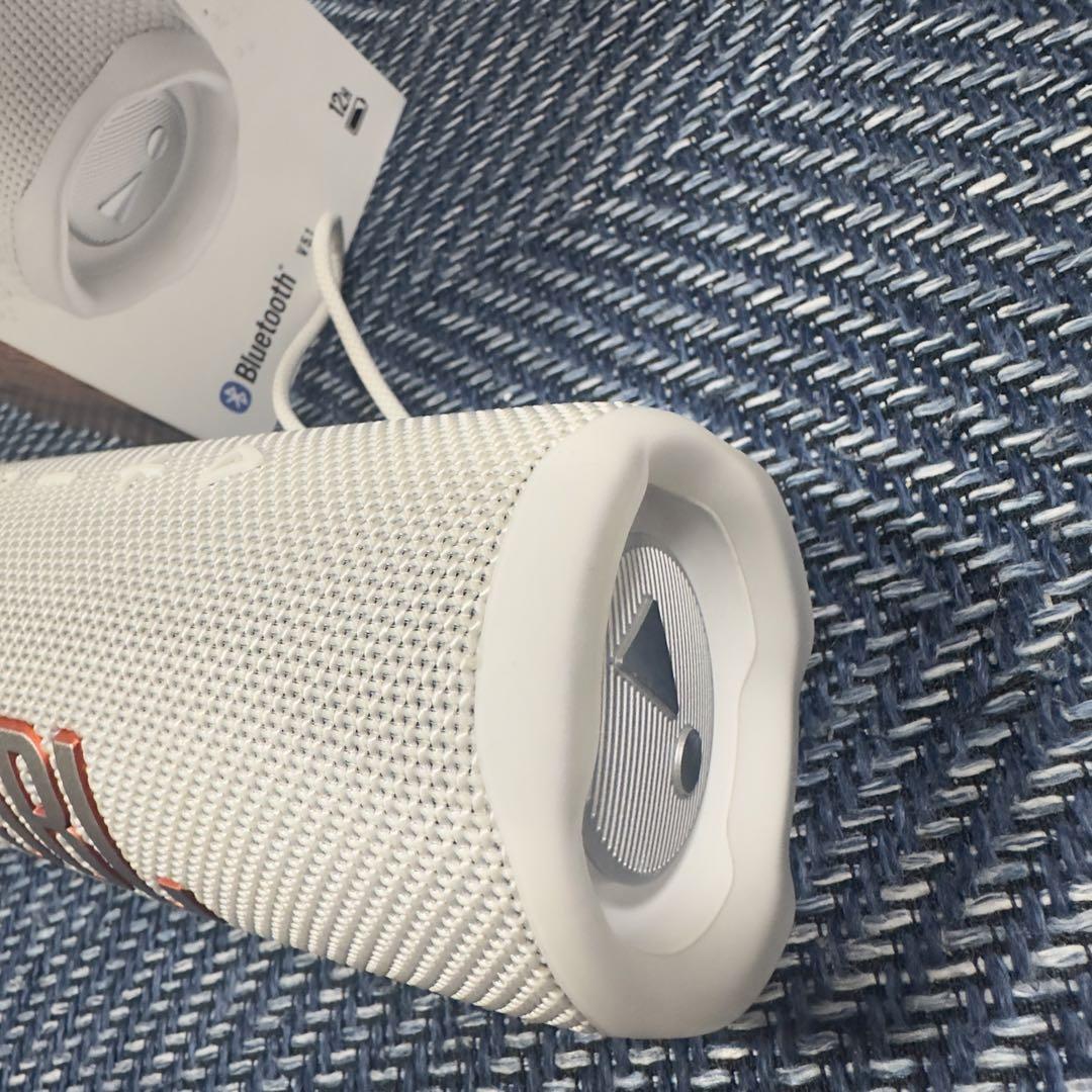 JBL Flip 6 | ポータブルウォータープルーフスピーカー