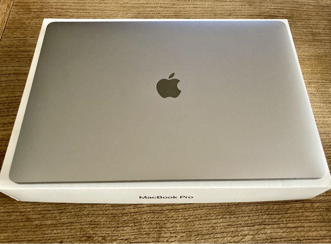 MacbookPro 2018 15インチ Core i9/32GB/512GB