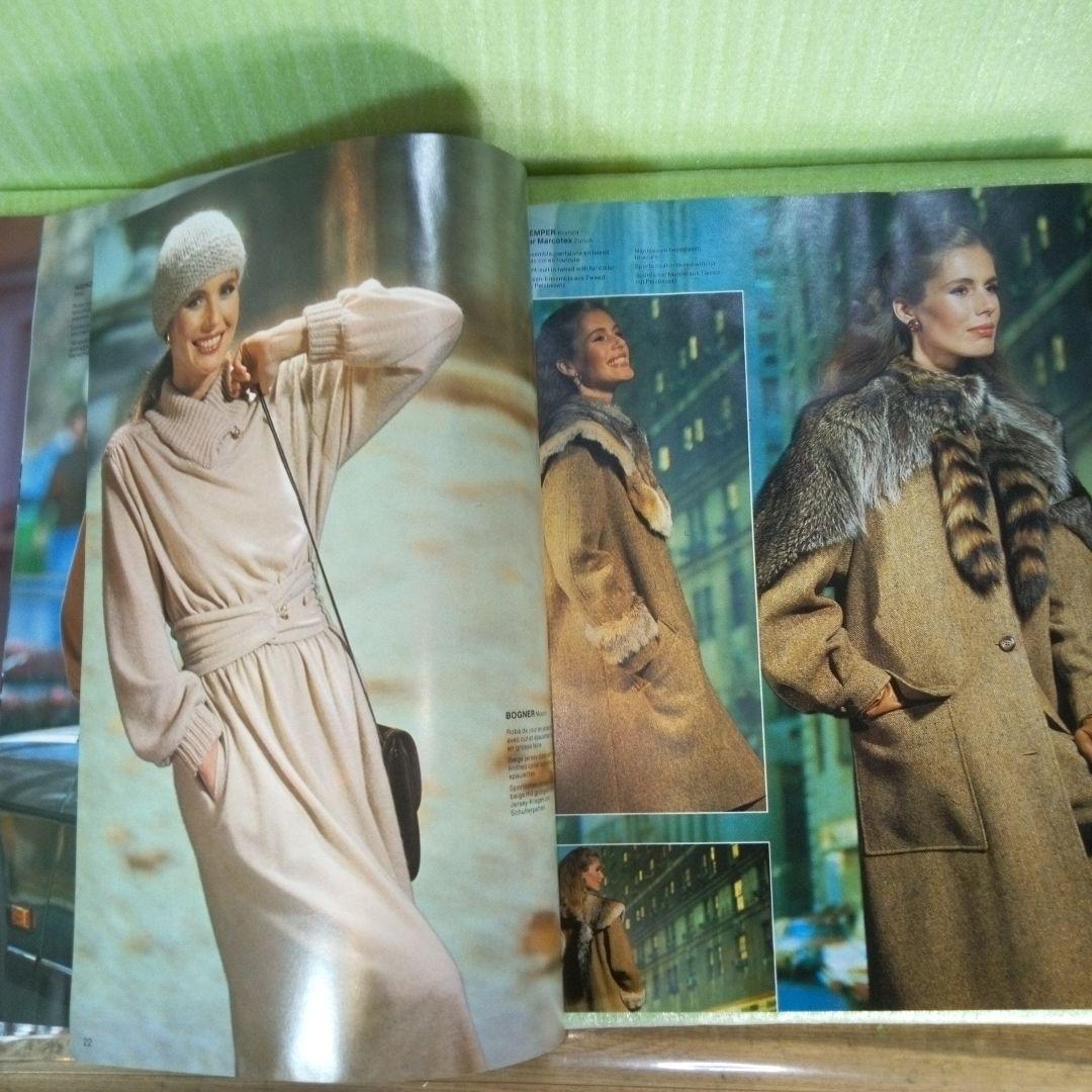 ROBES-MANTEAUX TOP FASHION　洋書　レア　希少　古書