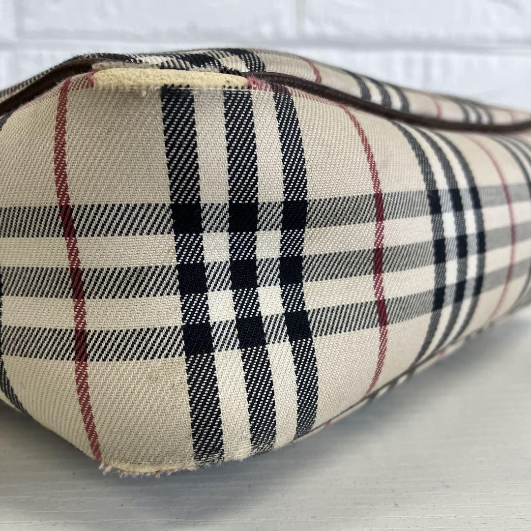 BURBERRY バーバリー ショルダーバッグ ノバチェック 型押しロゴ