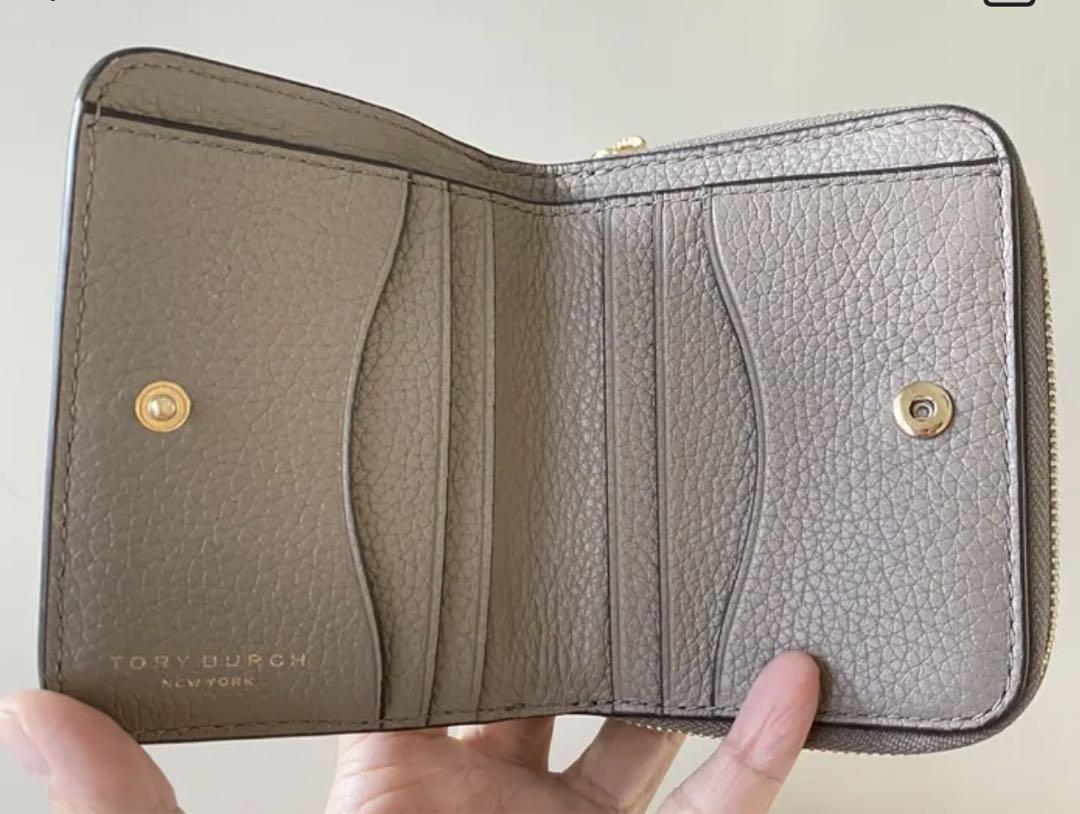 【国内即発】トリーバーチ 折り財布 146708 221 トリーバーチ TORY BURCH 2つ折り財布 146708 221 （ティラミス