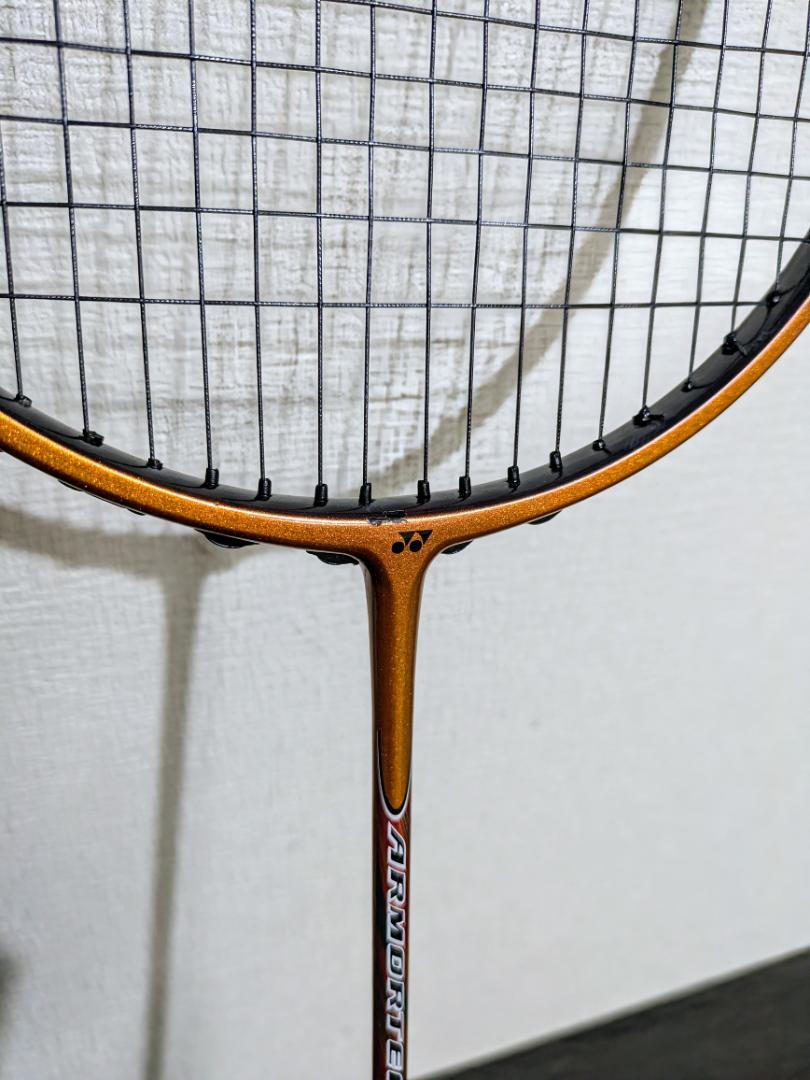 YONEX ヨネックス アーマーテック800 オフェンシブ バドミントンラケット