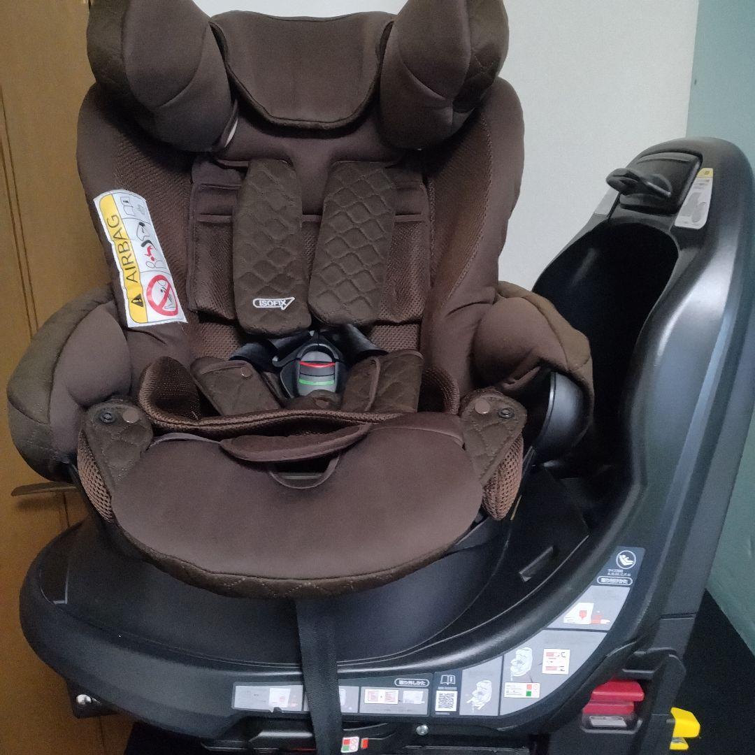 Aprica アップリカ　フラディアグロウ　ISOFIX DX チャイルドシート