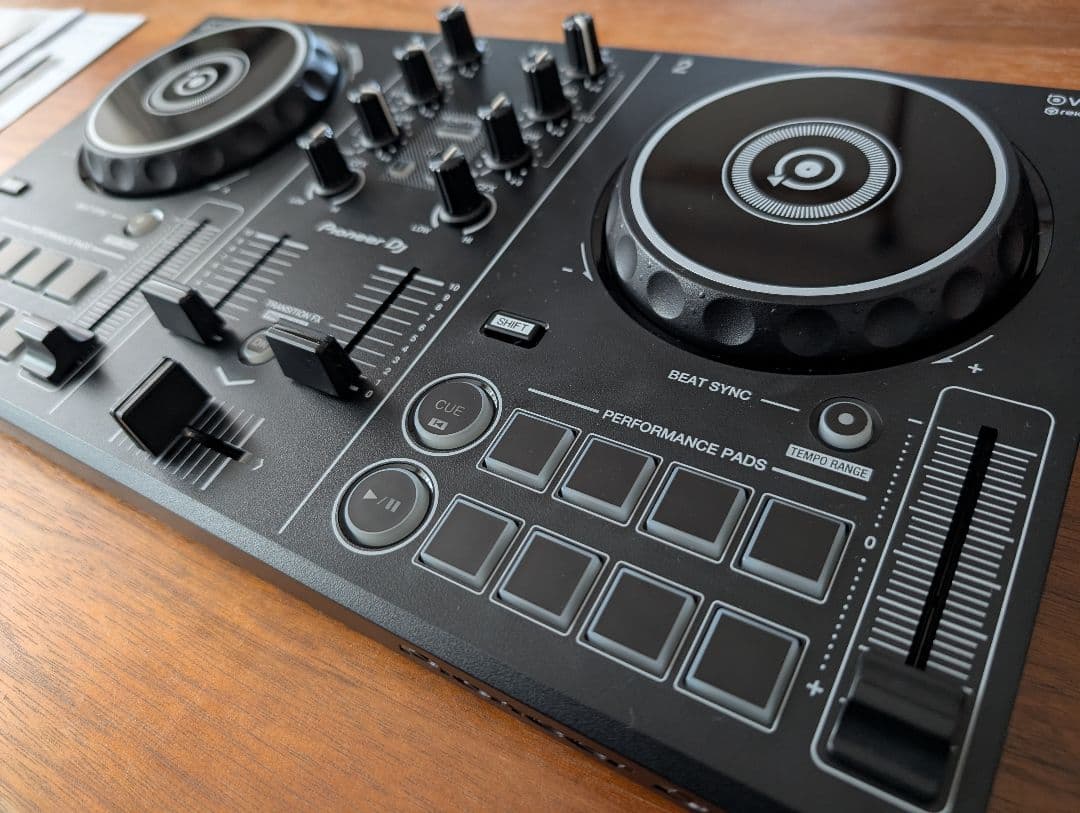 Pioneer DDJ-200 DJコントローラー