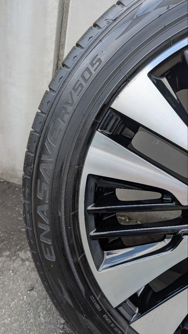 アルファード　ヴェルファイア 30後期 235/50R18 　24年製タイヤ