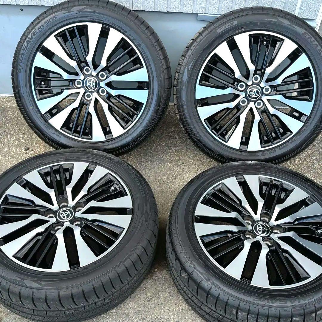 アルファード　ヴェルファイア 30後期 235/50R18 　24年製タイヤ
