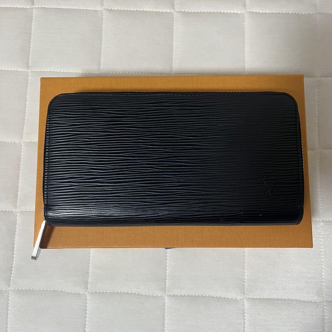 LOUIS VUITTON エピレザー 長財布 ブラック