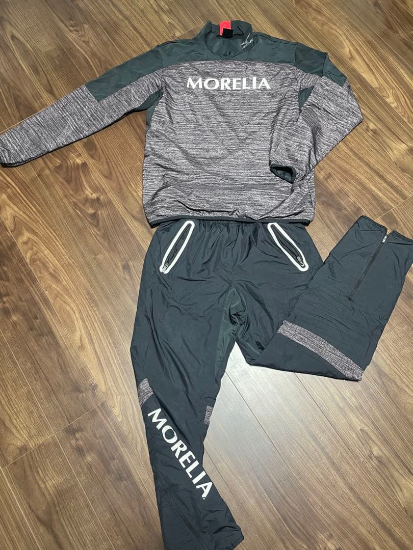 モレリア ウェア　ジャージ　裏地付きピステウォーマー　【上美品XL•下L】