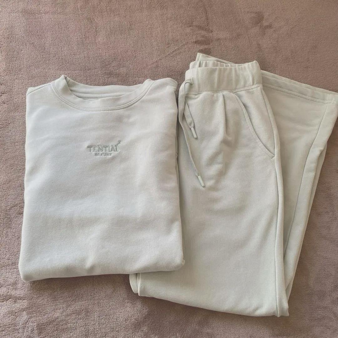 【美品】TENTIAL BAKUNE Ladies上下セット S フレアグリーン