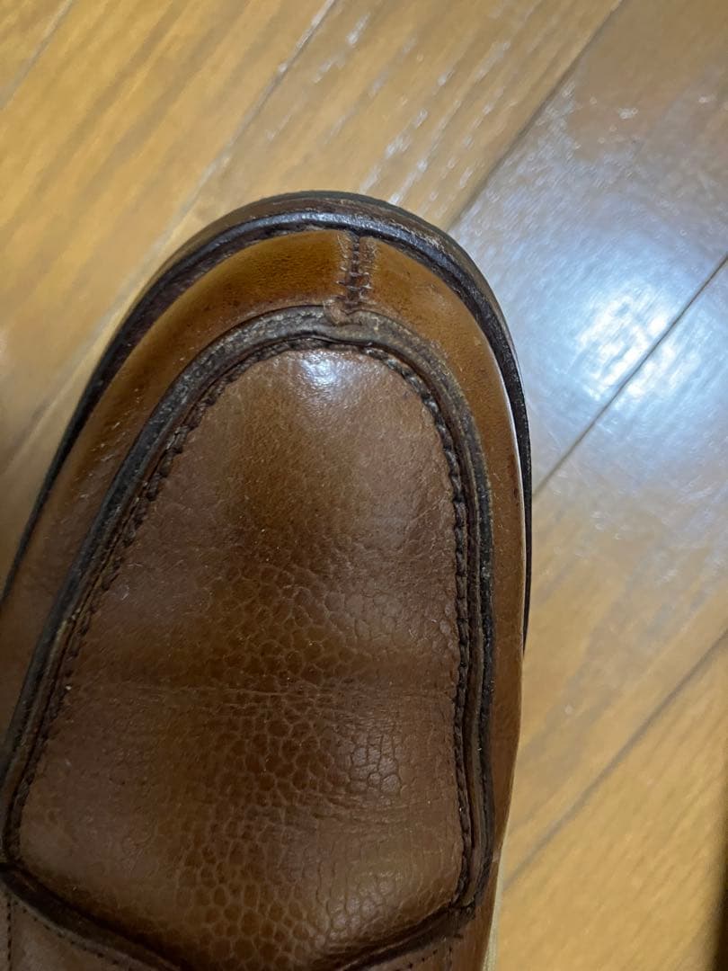 クロケットアンドジョーンズ モールトン