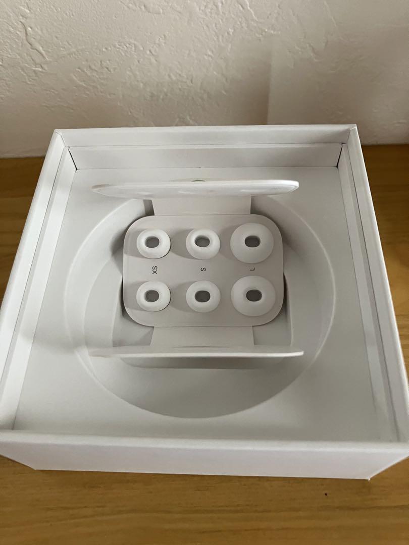 美品　AirPods Pro2 MagSafe USB-C
