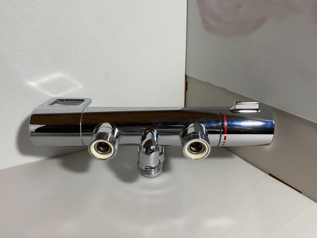 中古品壁掛けタイプTOTO浴室サーモスタット付きシャワー水栓　1012