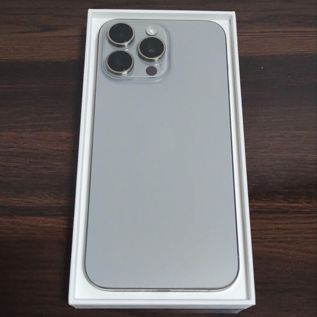 ★超美品★iPhone15 Pro Max 512GB SIMフリー 電池84% ★超美品★iPhone15 Pro Max 512GB SIMフリー 電池84%