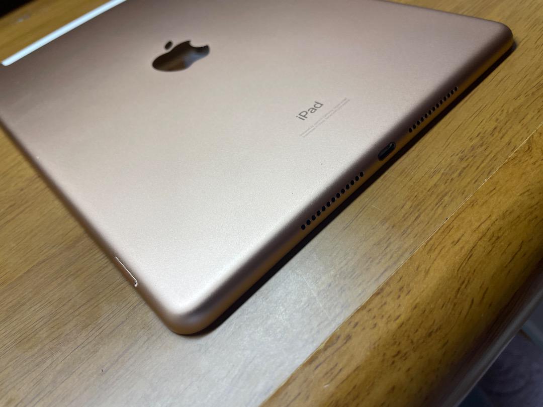 iPad 第7世代 32GB Apple ゴールド - メルカリ