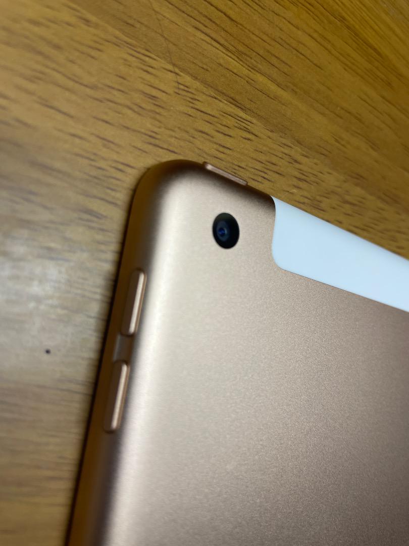 iPad 第7世代 32GB Apple ゴールド - メルカリ