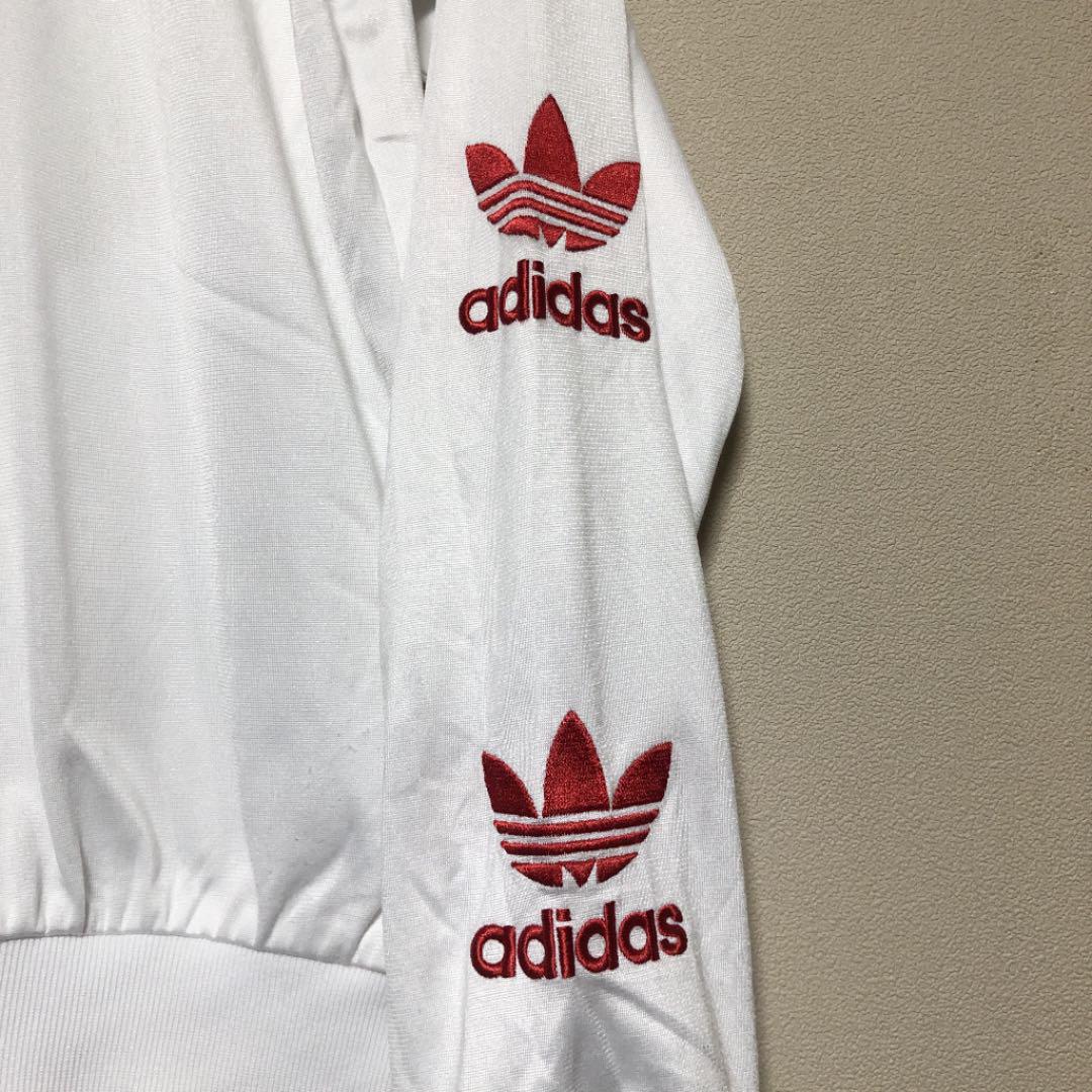 メルカリ Adidas アディダス トレフォイルロゴ ジャージ トラックジャケット アディダス 2 600 中古や未使用のフリマ メルカリ Adidas アディダス トレフォイルロゴ ジャージ トラックジャケット アディダス 2 600 中古や未使用のフリマ