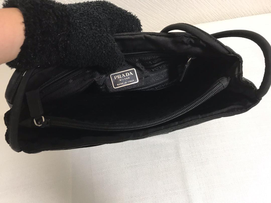 メルカリ 本物プラダpradaナイロンワンショルダーハンドバッグビジネスバック黒メンズ ショルダーバッグ 14 800 中古や未使用のフリマ