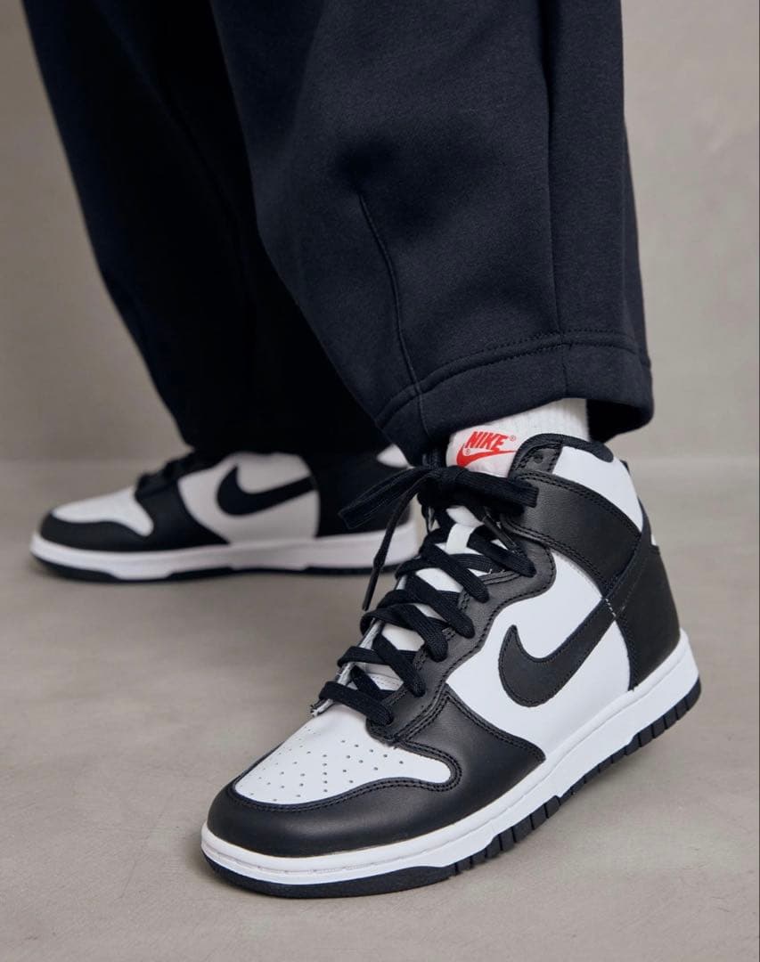 ナイキ ダンク HIGH スニーカー