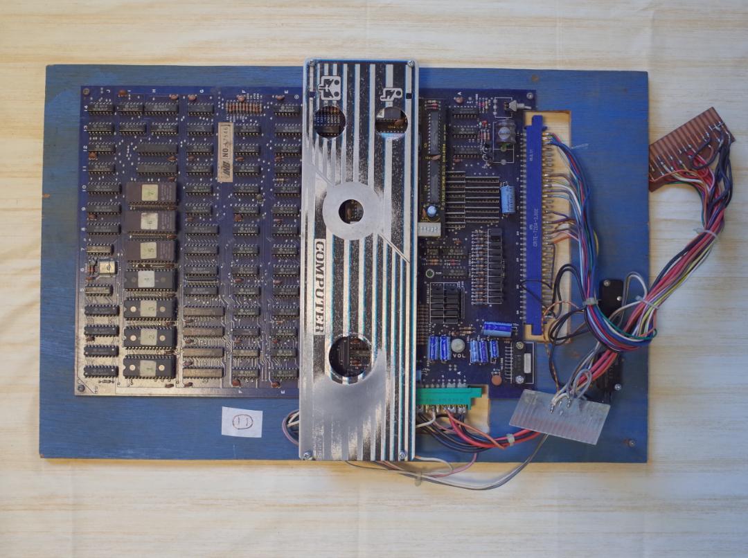 アーケードゲーム基板（状態不明中古品）【No.11】