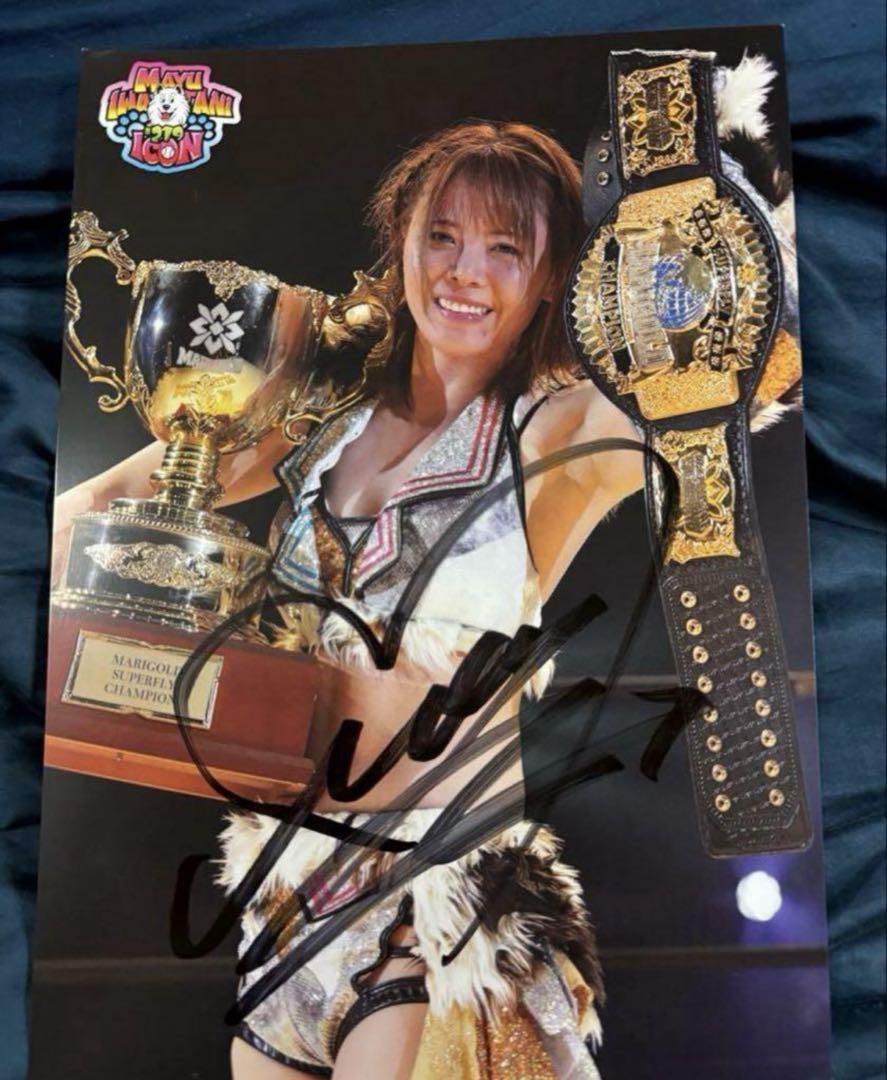 女子プロレス　マリーゴールド　直筆サイン入りアクリルパネル　岩谷麻優　① 女子プロレス マリーゴールド 直筆サイン入りアクリルパネル