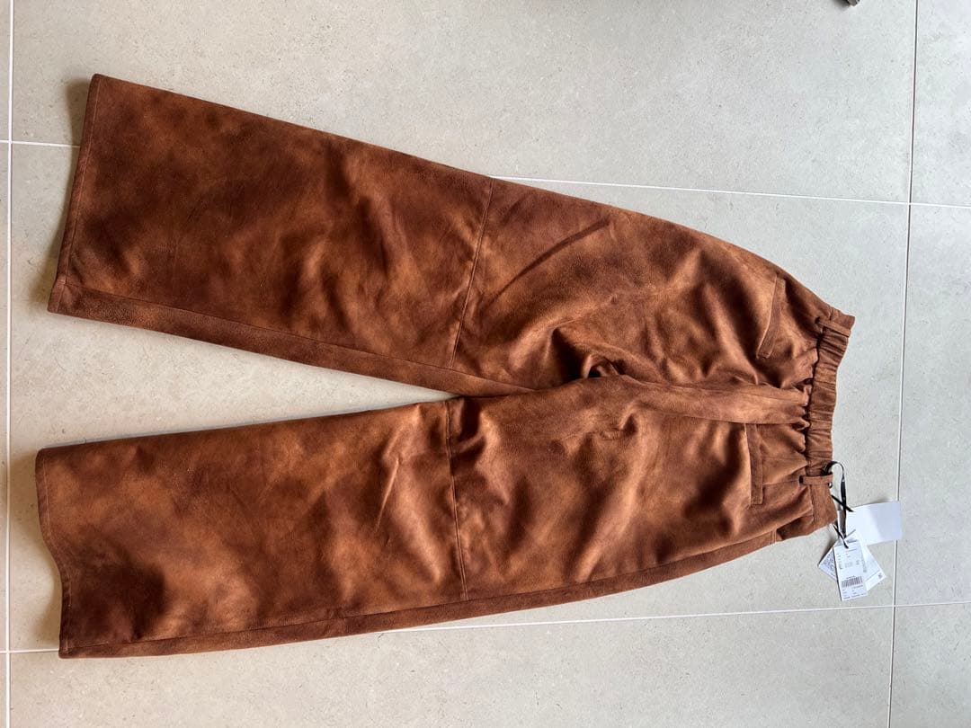 アメリヴィンテージ SUEDE EMBROIDERY PANTS ✨新品✨ アメリヴィンテージ SUEDE EMBROIDERY PANTS ✨新品✨
