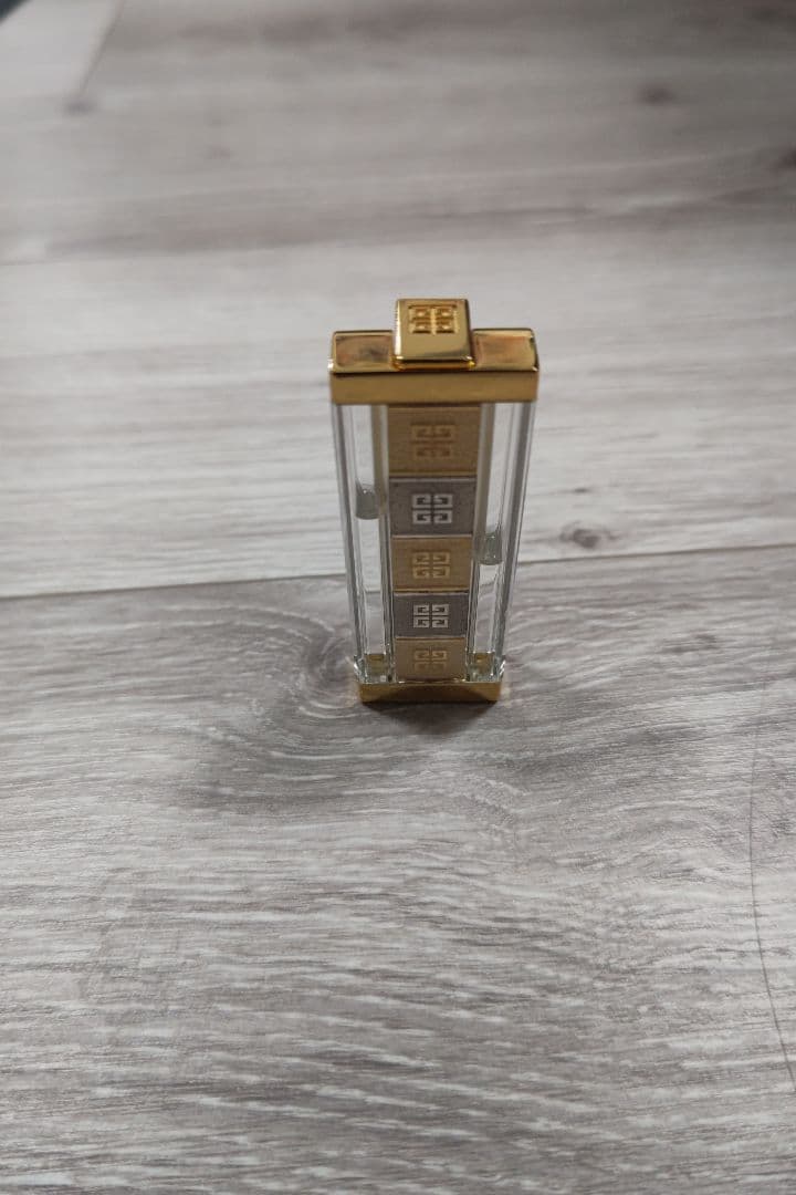 ジバンシィライター本体Givenchy