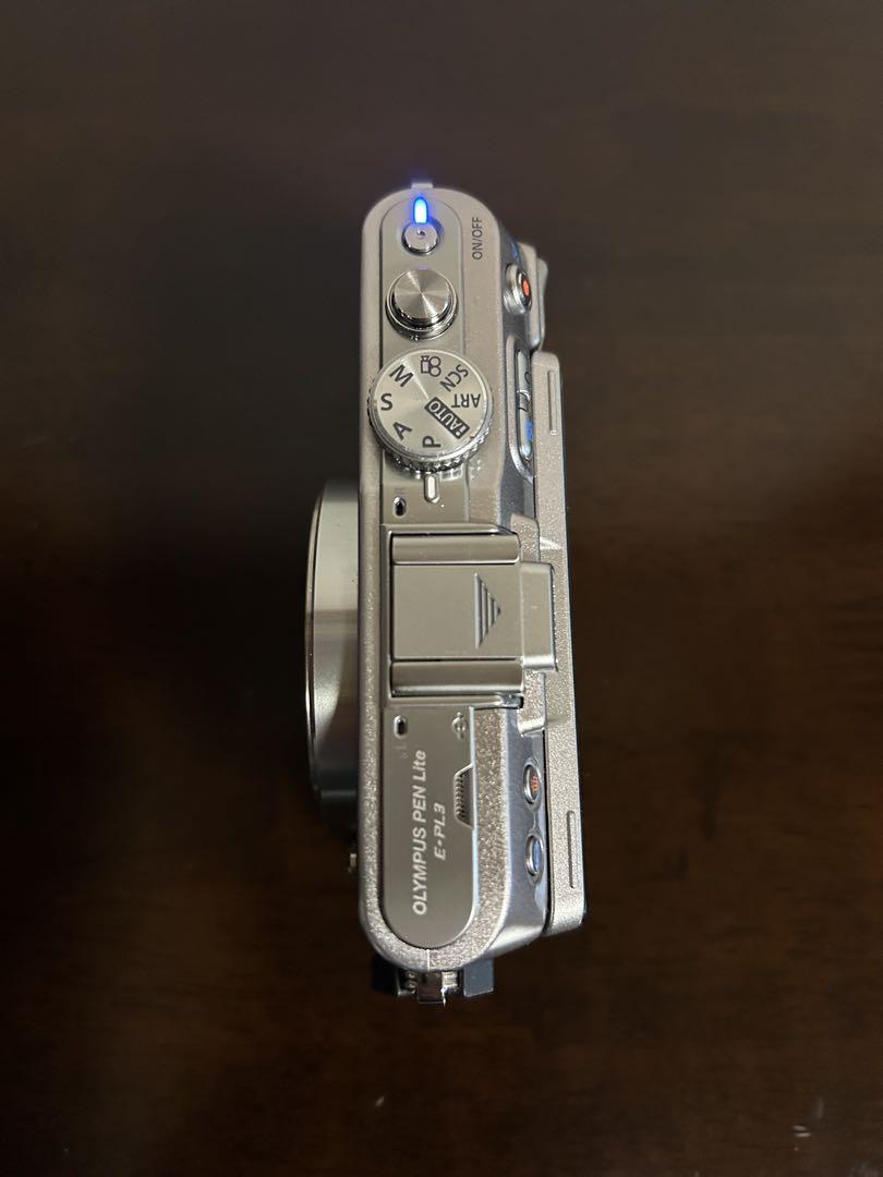 美品 OLYMPUS ミラーレス一眼 ダブルズームキット