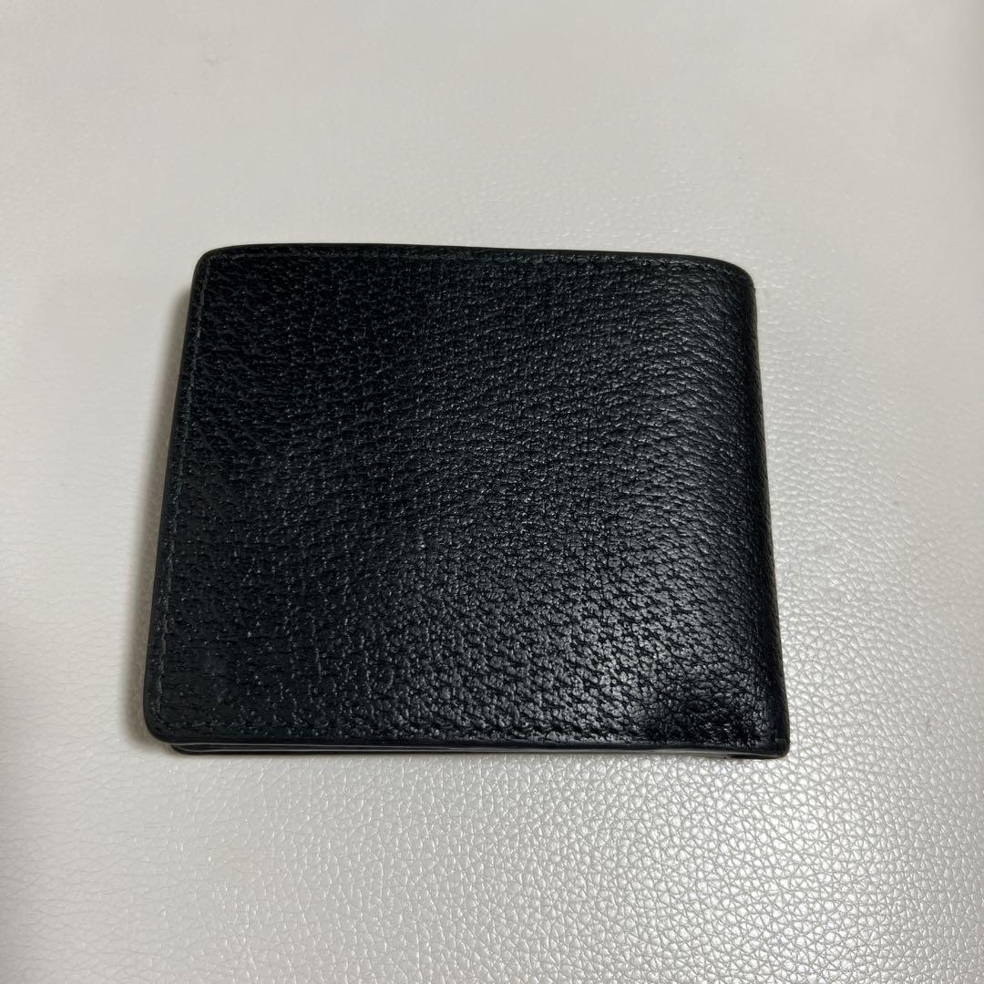 GUCCI ブラックレザー 二つ折り財布