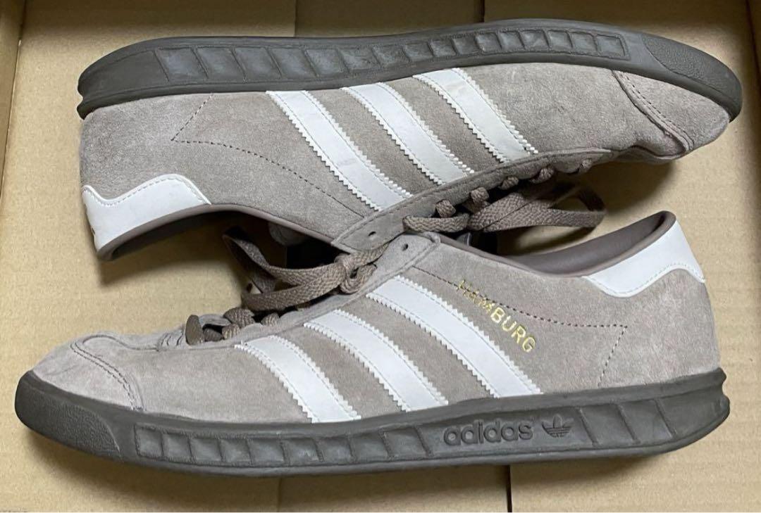 ☪ adidas