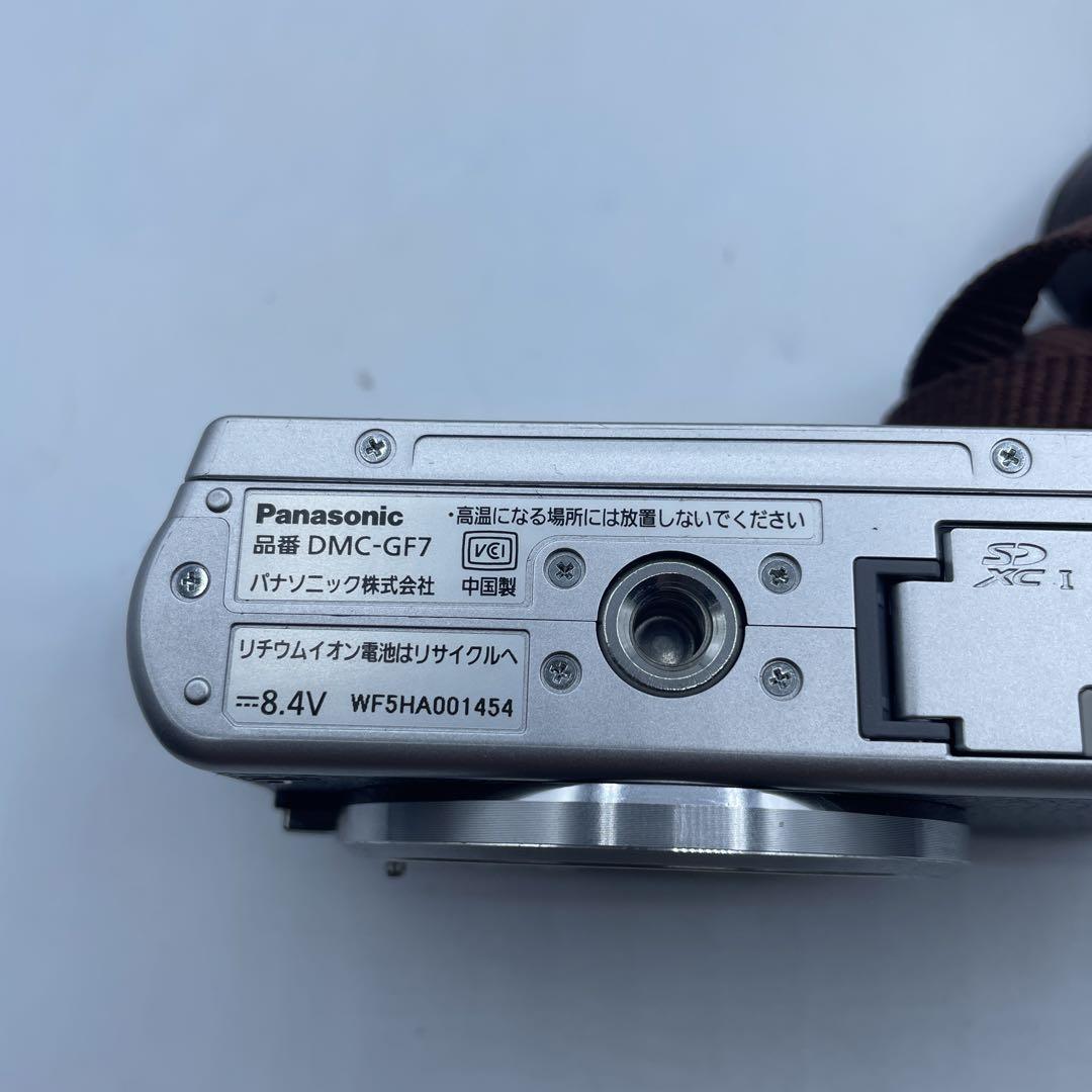 Panasonic DMC-GF7 ブラック　レンズ付き