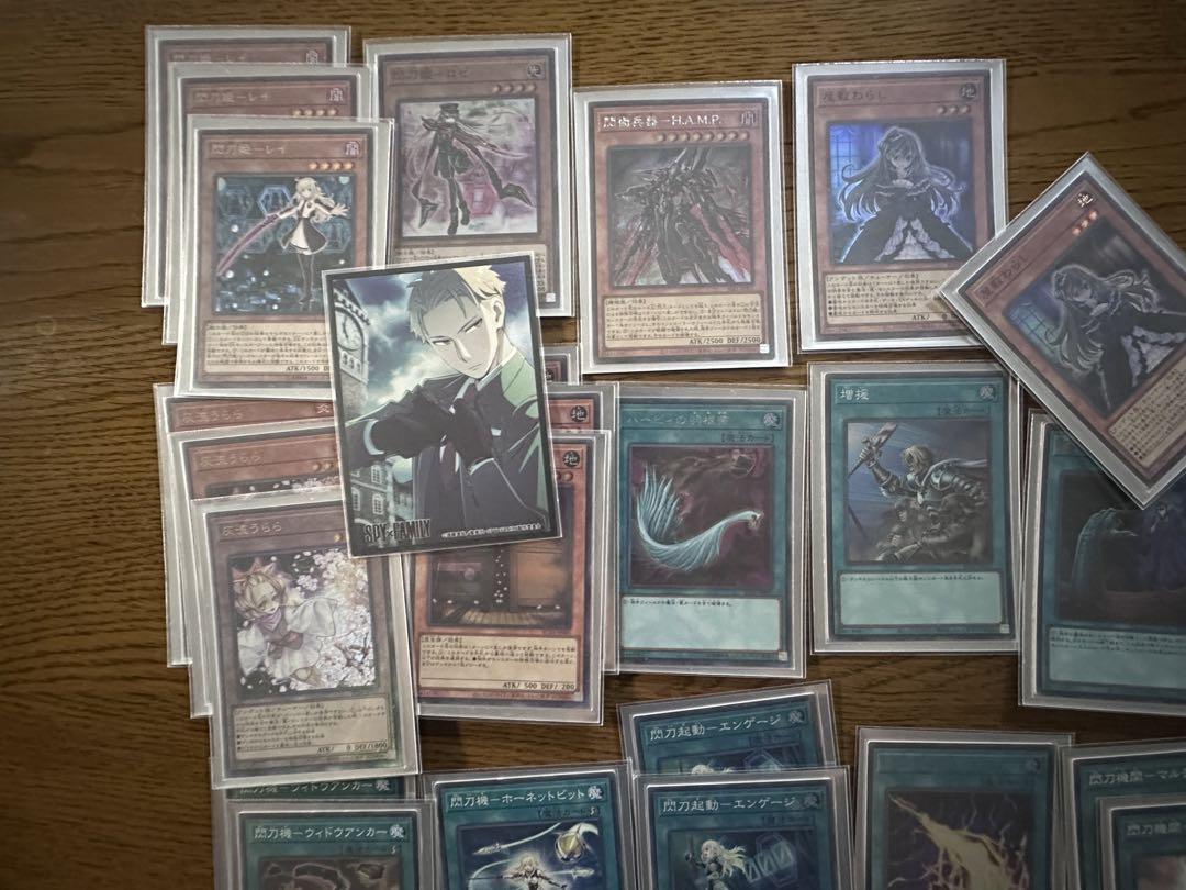 遊戯王 閃刀姫デッキ スリーブ付 誘発有 遊戯王OCG デュエル