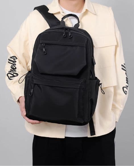 ブラック 多ポケット ナイロンリュック