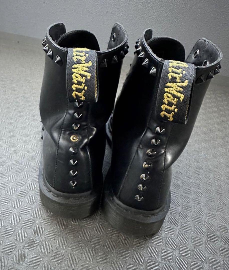 Dr.Marten ドクターマーチン 8ホール スタッズ