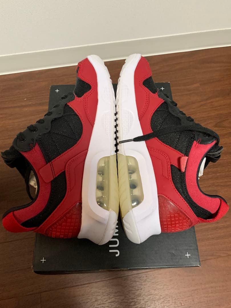 NIKE　ナイキ　ジョーダン JORDAN MA2 赤　レッド