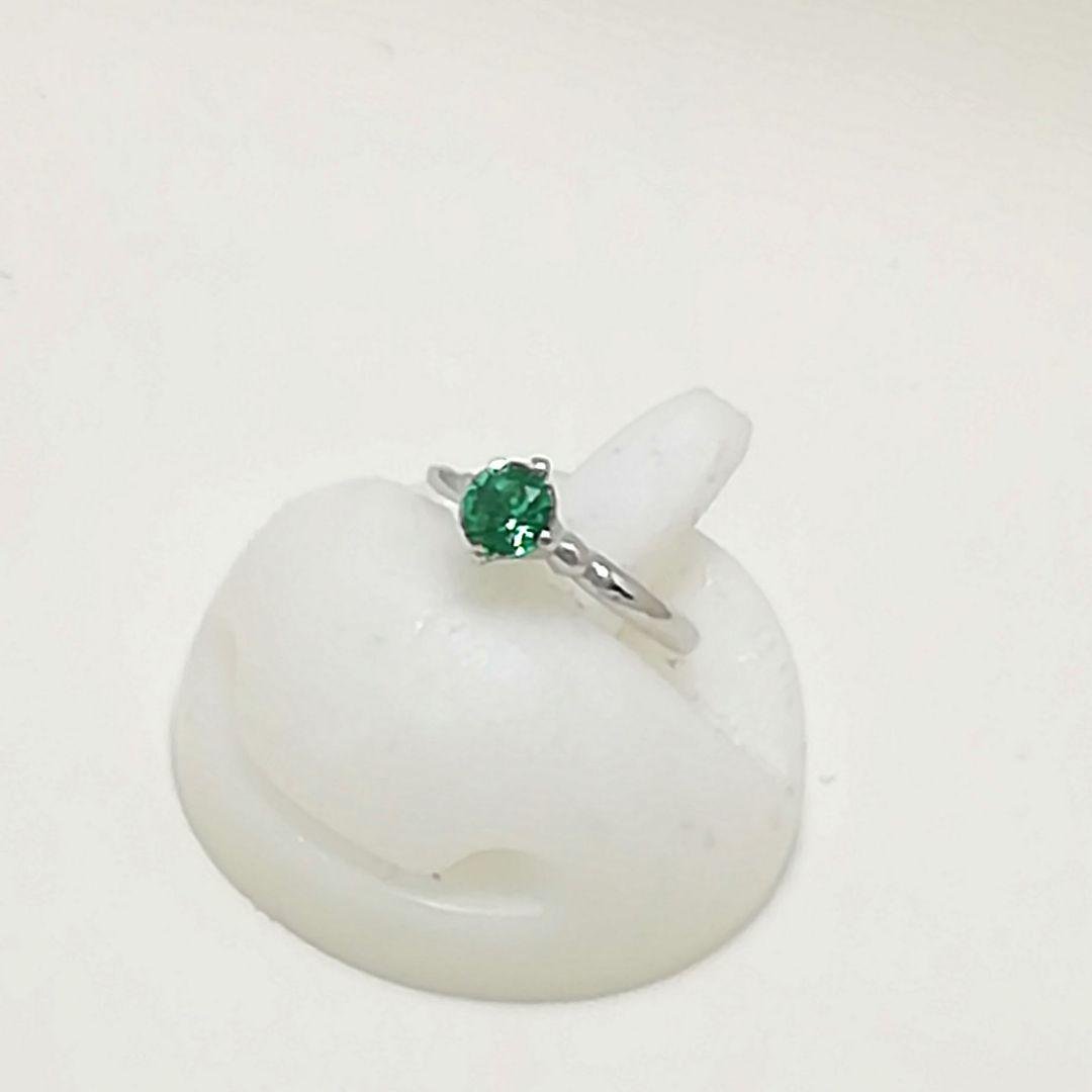 【SALE】 マル2、k10WG、エメラルド、ベビー、リング。 アクセサリー