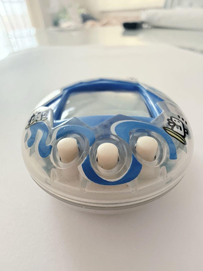 海で発見　たまごっち　バンダイ