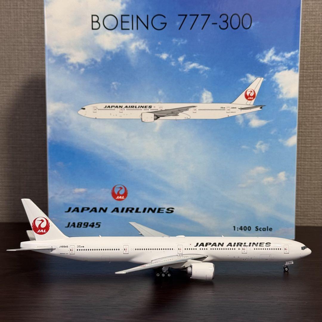 Phoenix JAL 日本航空 B777-300 JA8945 1/400