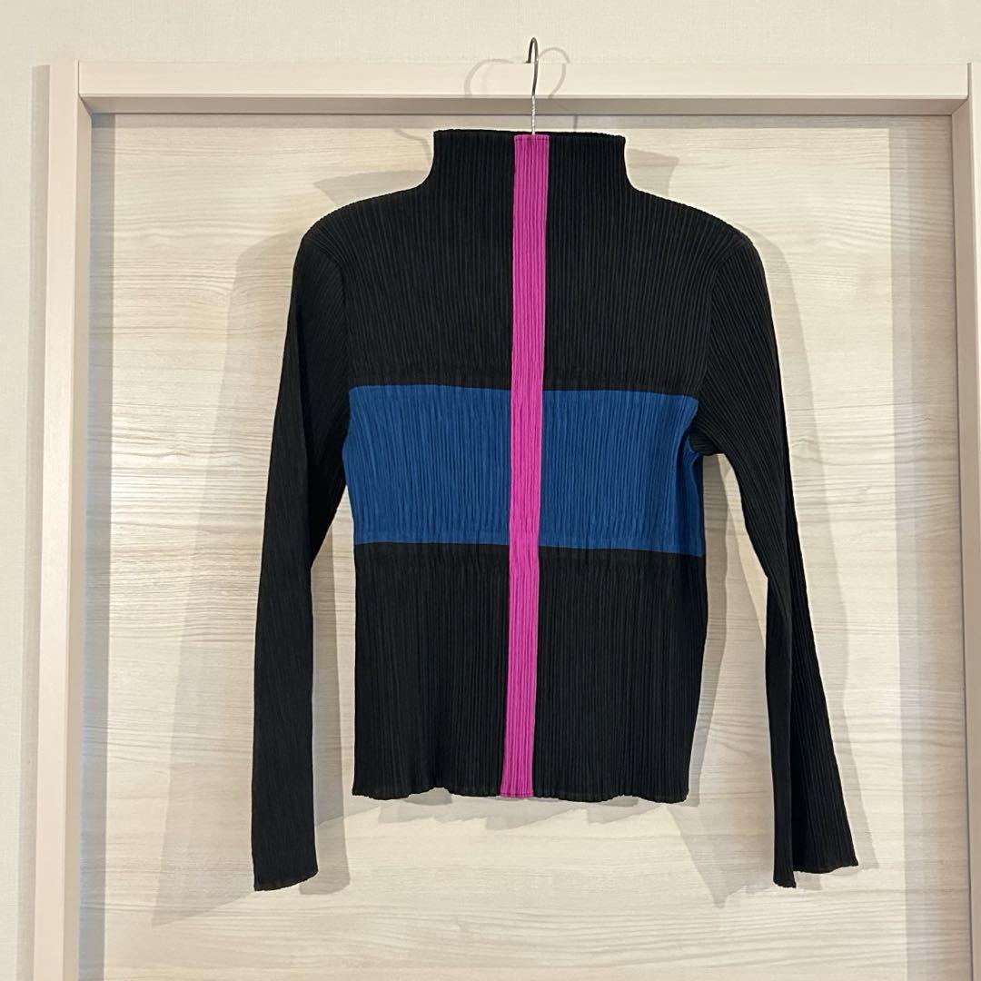 ISSEY MIYAKE】【日本製】【トップス】イッセイミヤケ『プリーツ
