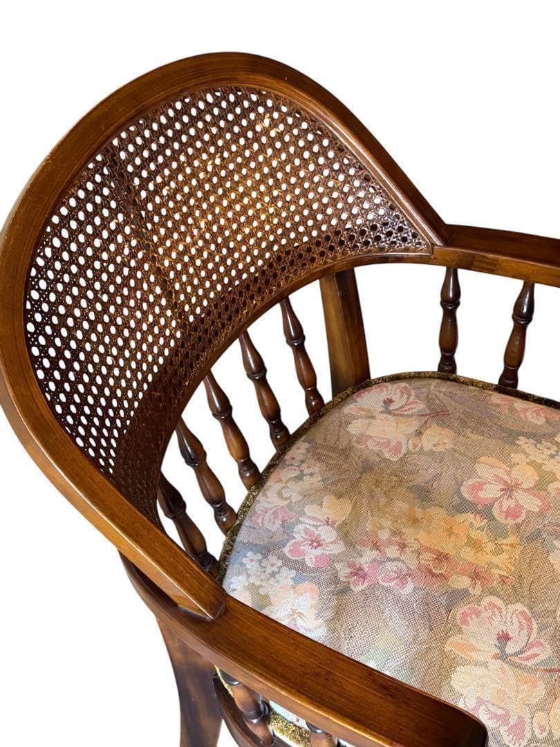 カリモク コロニアル アームチェア ラタン 花柄 カリモク コロニアル アームチェア ラタン 花柄